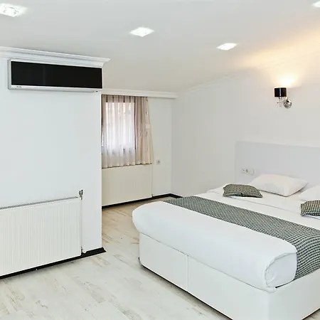 Aparthotel Royal Pera Taksim 3*