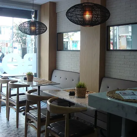 Box 2* İstanbul
