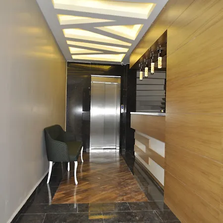 Shah Hotel 3*
