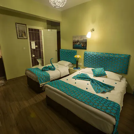 Aparthotel A'la House 3*