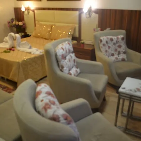 Hotel Peradise