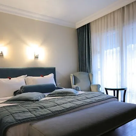 Tria Elegance 4* Istanbulská provincie