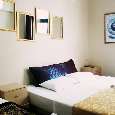 Esra Sultan Petrol 3*