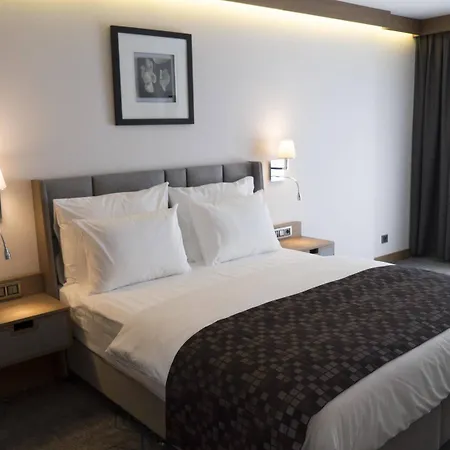 Yuksel Yenikapi Отель 4*