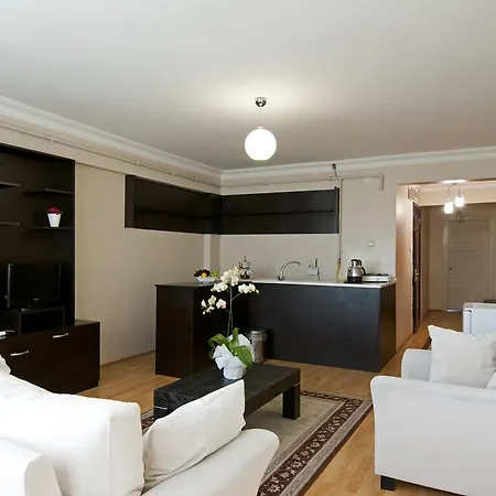 Nupelda Suites Aparthotel