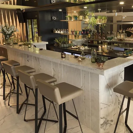 מלון Endless Art Hotel-special Category
