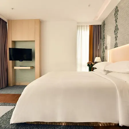 Tango Arjaan By Rotana Hotel