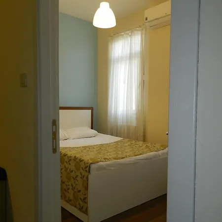 Taksim Family Flats Apartment *