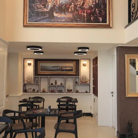 Hotel Art Nouveau Pera 2*
