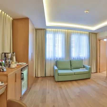 Ada Nisantasi Hotel