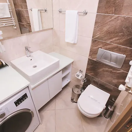 Serenity Airport Hotel 4*