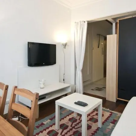 Inin Bebek Apartment
