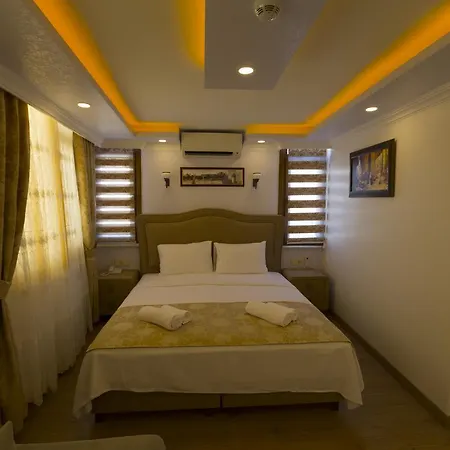 Golden Galley Aparthotel