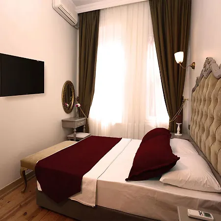 Taksim Star 3*