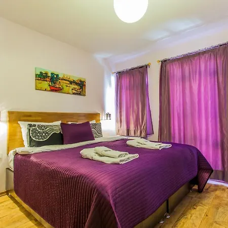 Marti Apartment *