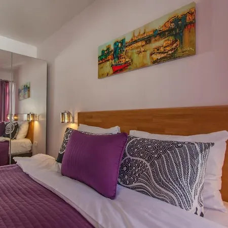 Apartment Marti Istanbul