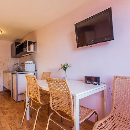 Apartment Marti *