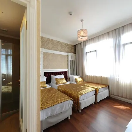 Coliseum Hotel 2*