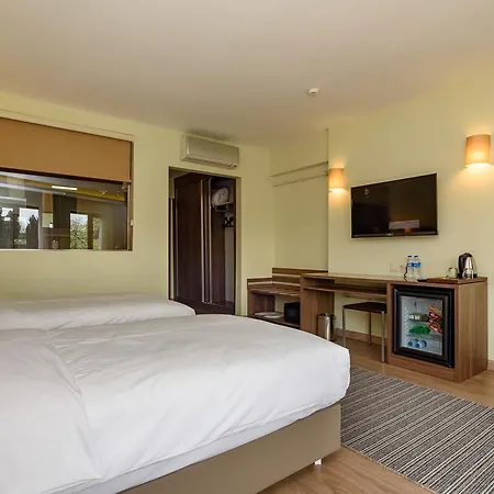 Hotel Numi