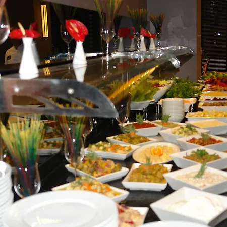 Hotel Dora 4*