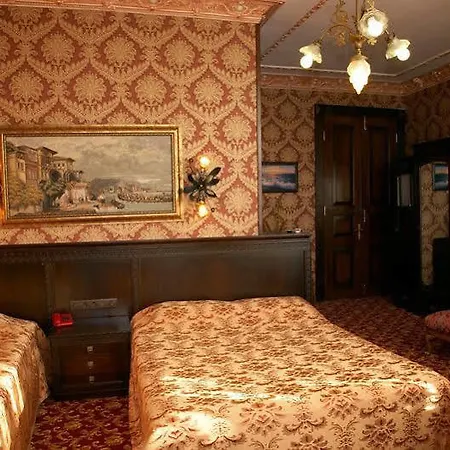 Grand De Londres Otel