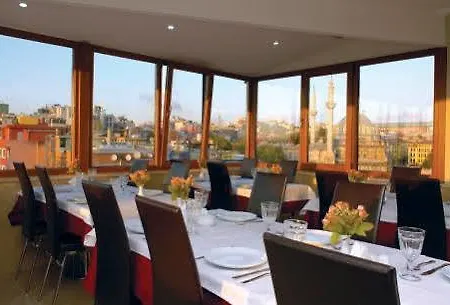 Ayma 1 Hotel