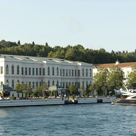 Four Seasons At The Bosphorus 5*