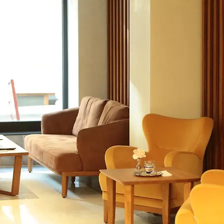 Park By Clover Otel 3*