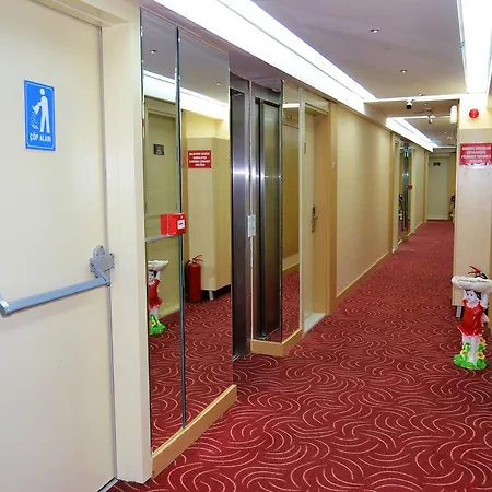 Aparthotel King Suit 2*