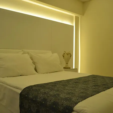 Hotel In 3*