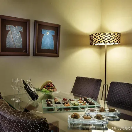 Hotel Hilton Parksa 4*