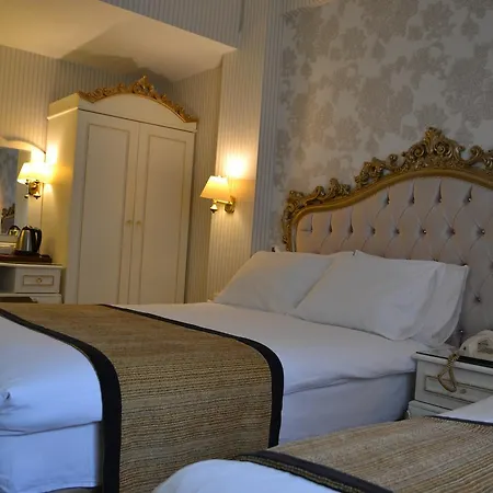 Hotel In 3*