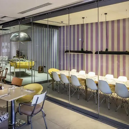 Demiroren Istiklal 酒店