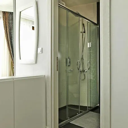 Etiz Bosphorus Hotel *