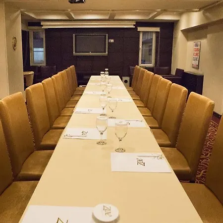 Hotel Zoe 3*