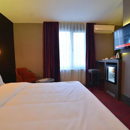A11 Bed & Breakfast 2*
