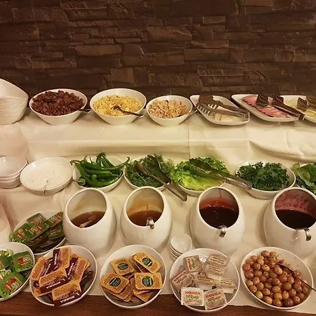 Hotel Inera Pendik 4*