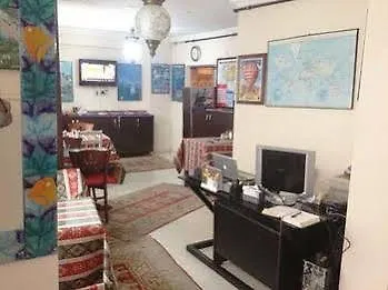 Buhara Guest house 2*