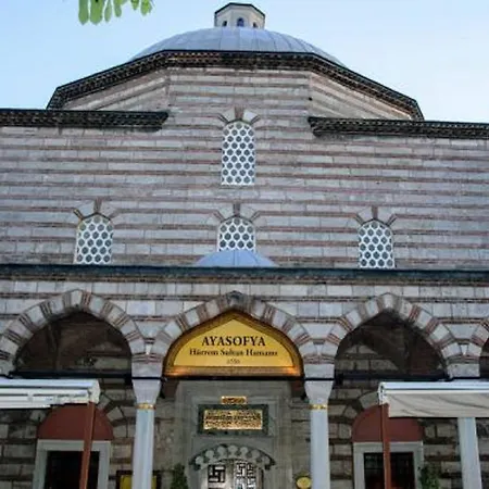 Empress Zoe 2*