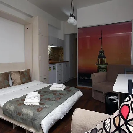 Apollo & Aparthotel *