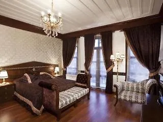 Ascot House Apartment