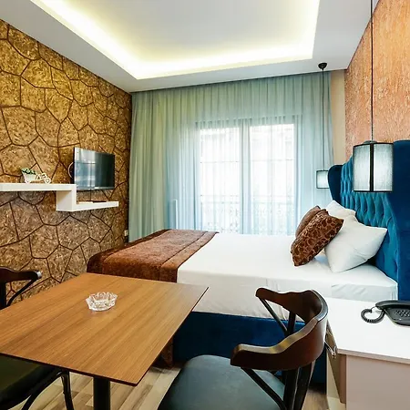 Taksim Celebi 5*