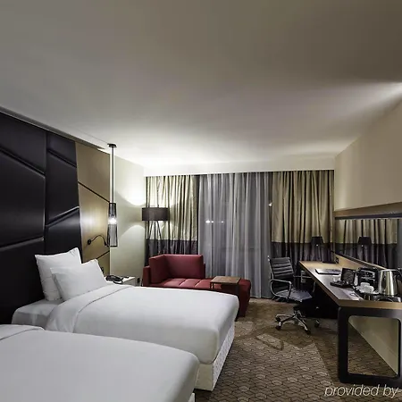 Pullman & Convention Center 5* İstanbul