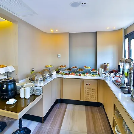 Beethoven & 3* Istanbul
