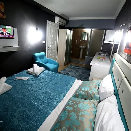 Broonklyn Hotel