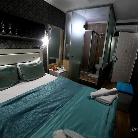 Broonklyn Hotel