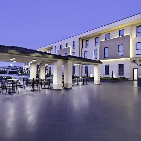 Hotel Hampton By Hilton Zeytinburnu