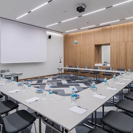 Hampton By Hilton Zeytinburnu Hotel 4*