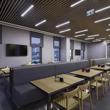 Hampton By Hilton Zeytinburnu 4*