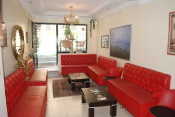 Otel Comfort 3*